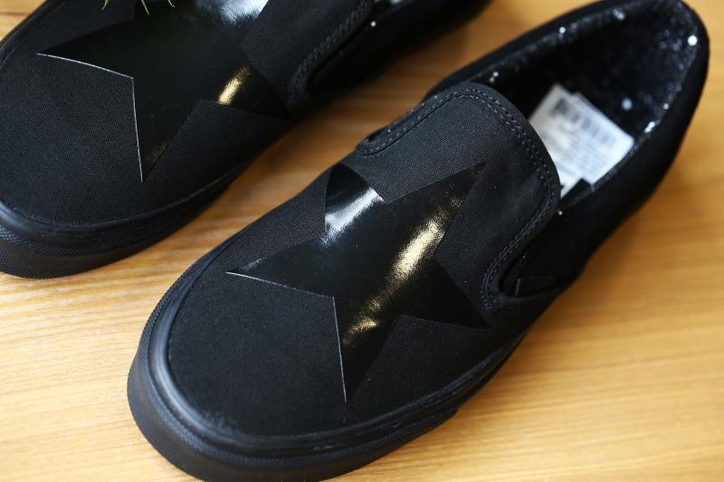  - VANS x David Bowie | Nos photos des Classic Slip-On Blackstar